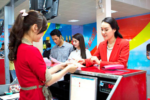 Quầy giải đáp thông tin tại sân bay Nội Bài