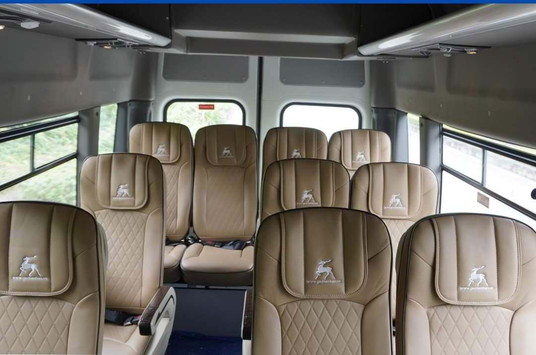 thuê xe 16 chỗ đi sân bay nội bài - 2
