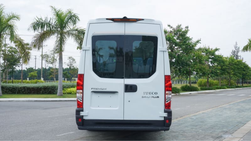 Thuê xe 16 chỗ Hà Nội đi Sầm Sơn 4