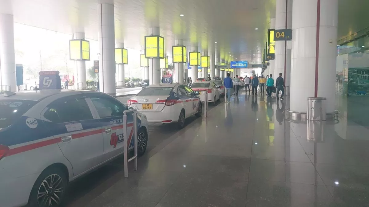 taxi nội b&agrave;i g7