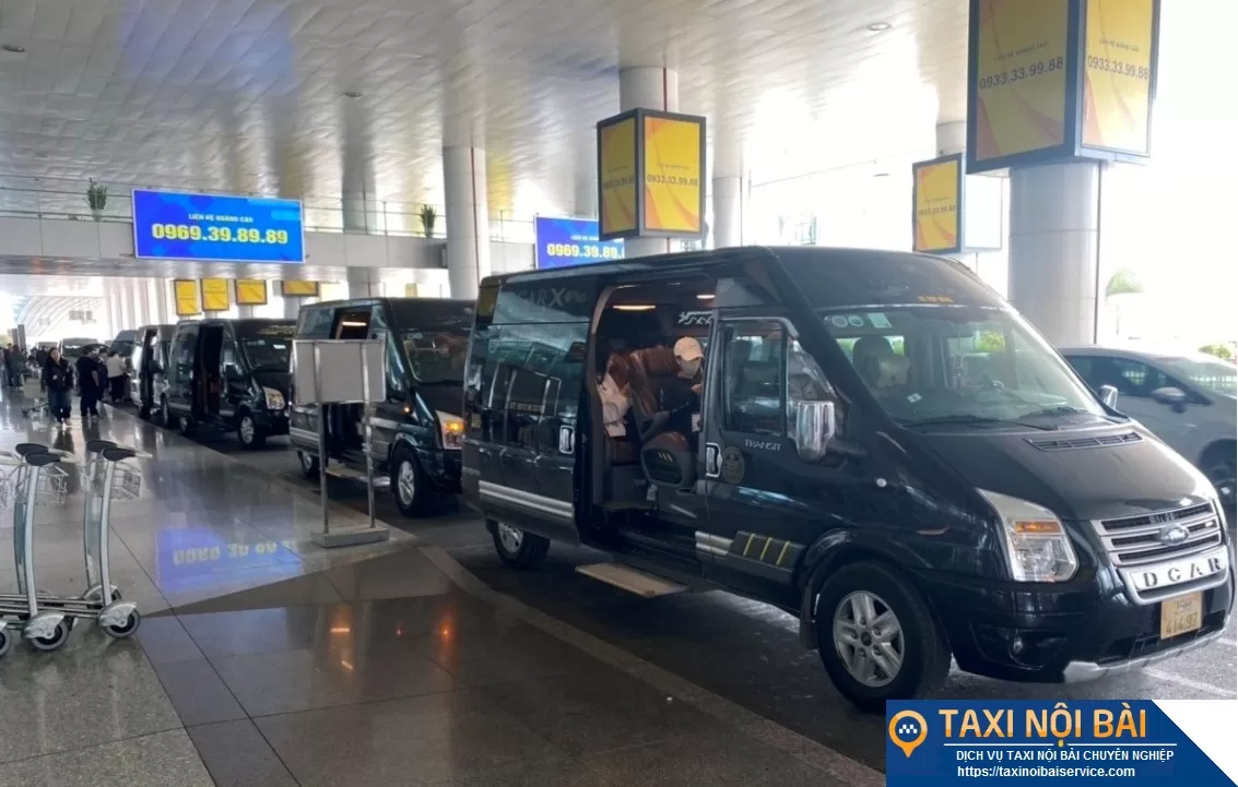 thuê taxi nội bài ngày tết