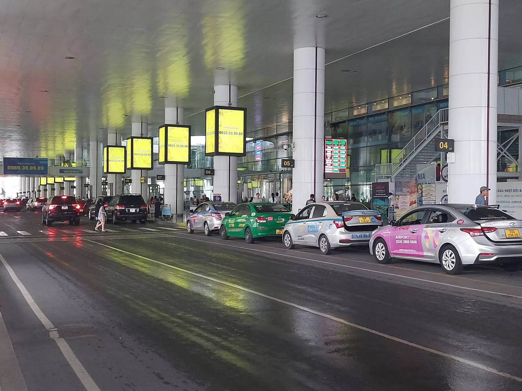 các hãng taxi chạy đêm hà nội