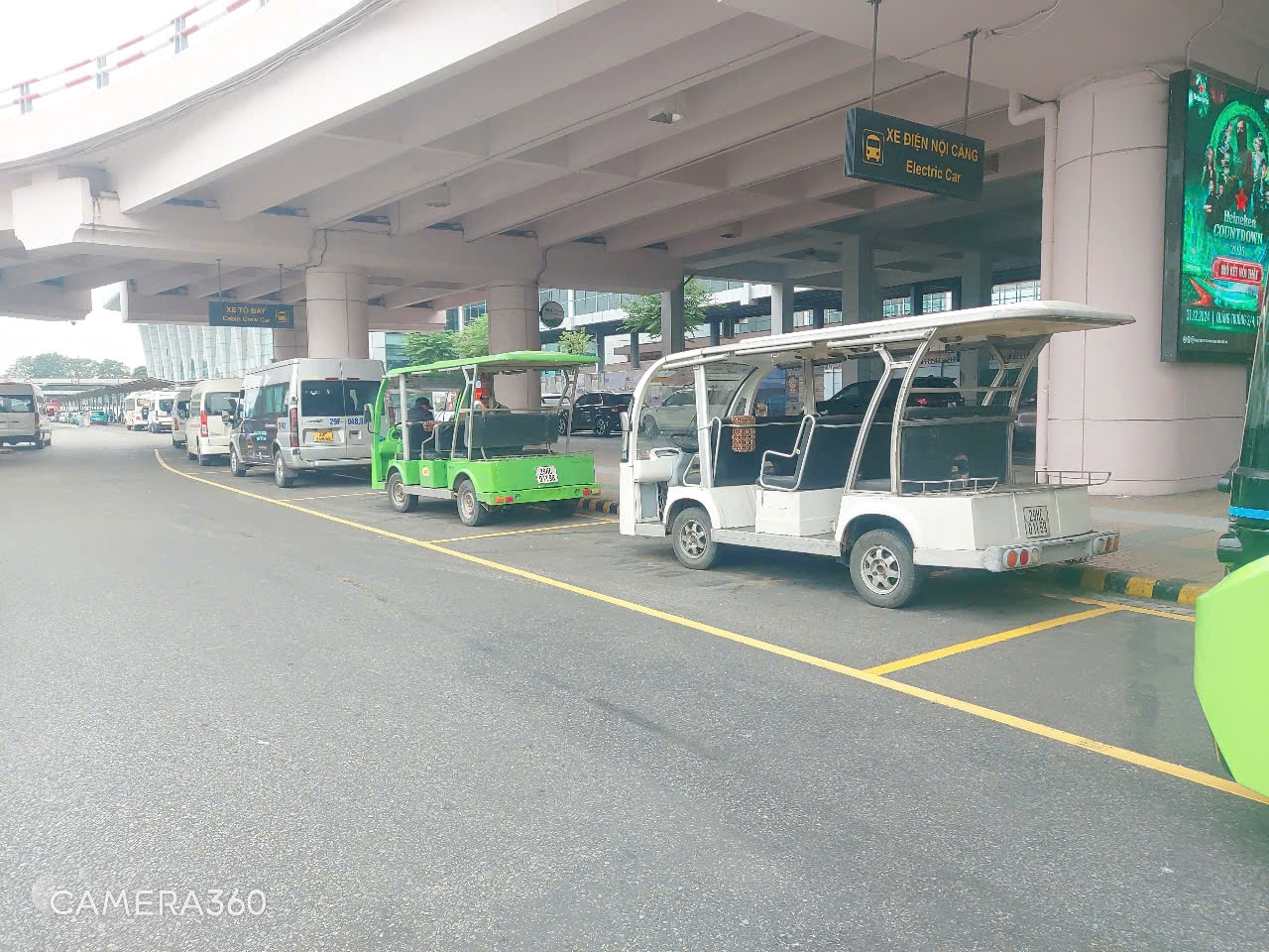 Số Điện Thoại Xe Điện Sân Bay Nội Bài