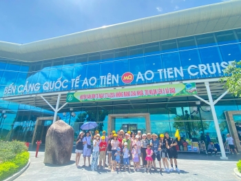 Taxi Nội Bài đi Cảng Ao Tiên Uy tín Giá Rẻ